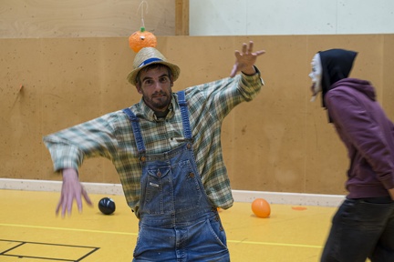 2025-10-31 Halloween Fox 01