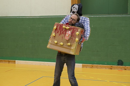 2025-10-31 Halloween Fox 05