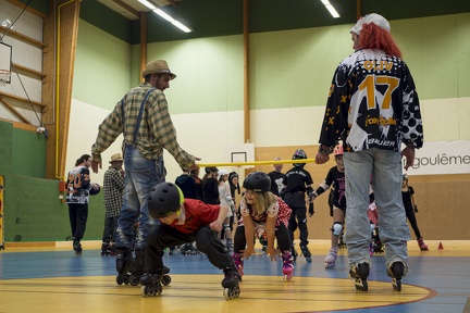 2025-10-31 Halloween Fox 18